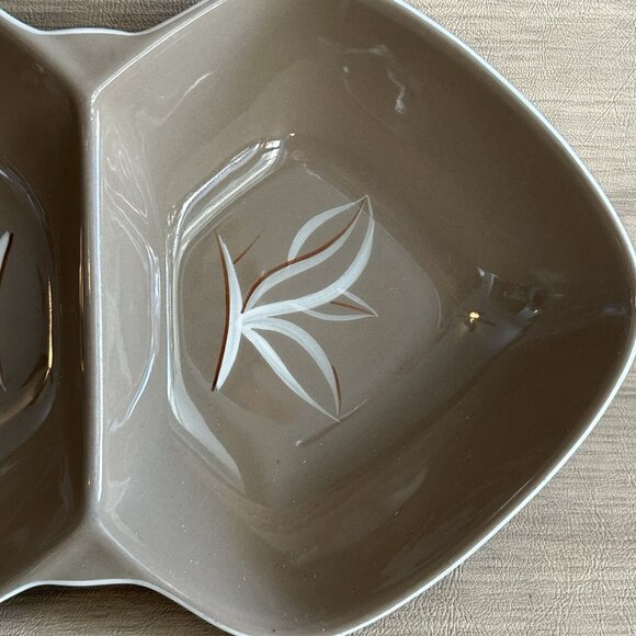 Winfield Desert Dawn Oval Divided Bowl Serving Vegetable USA Hand Crafted - Picture 7 of 8